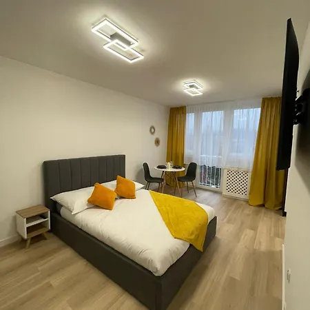 Luxury Gold - Cicha Dzielnica